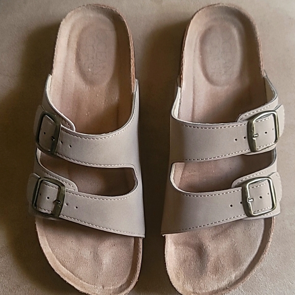 Shoes - Picture 1 of 1